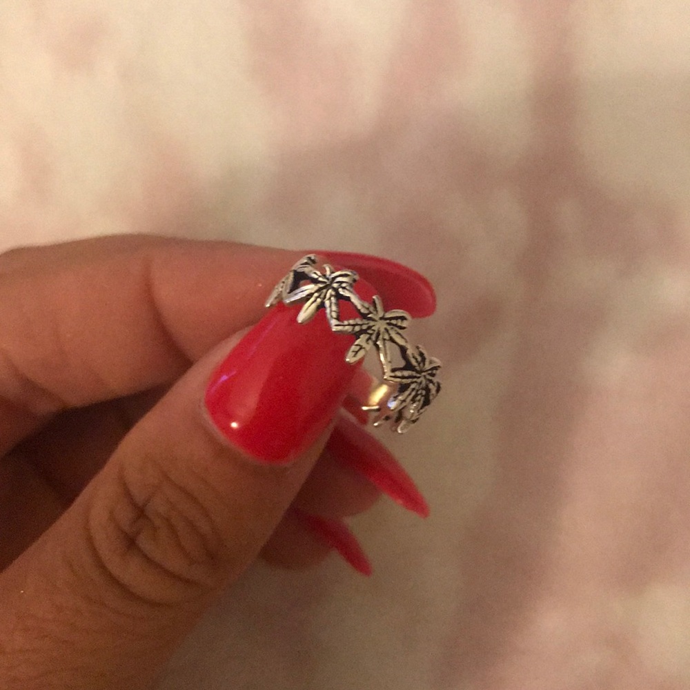 STERLING SILVER RING - Picture 2 of 2